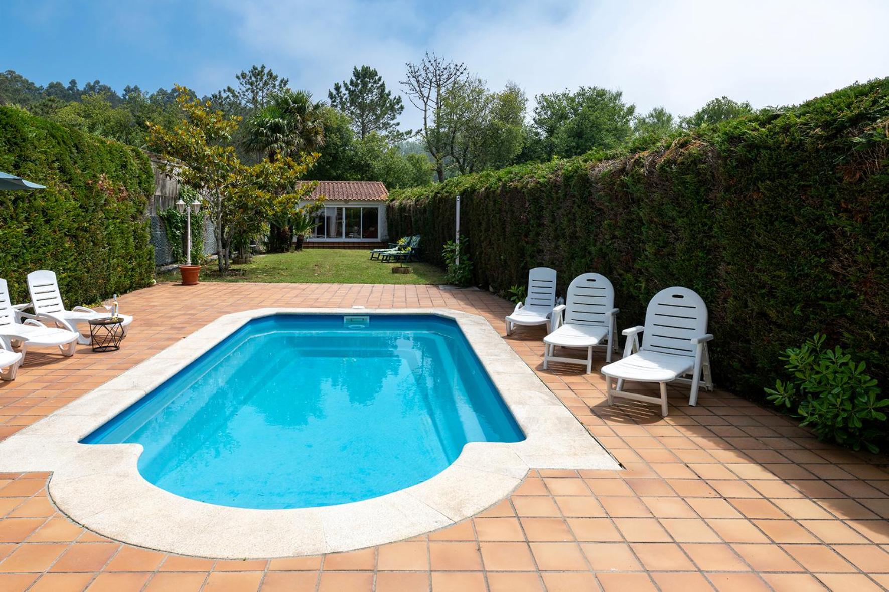 Major Beach And Lake Pontevedra Exterior photo